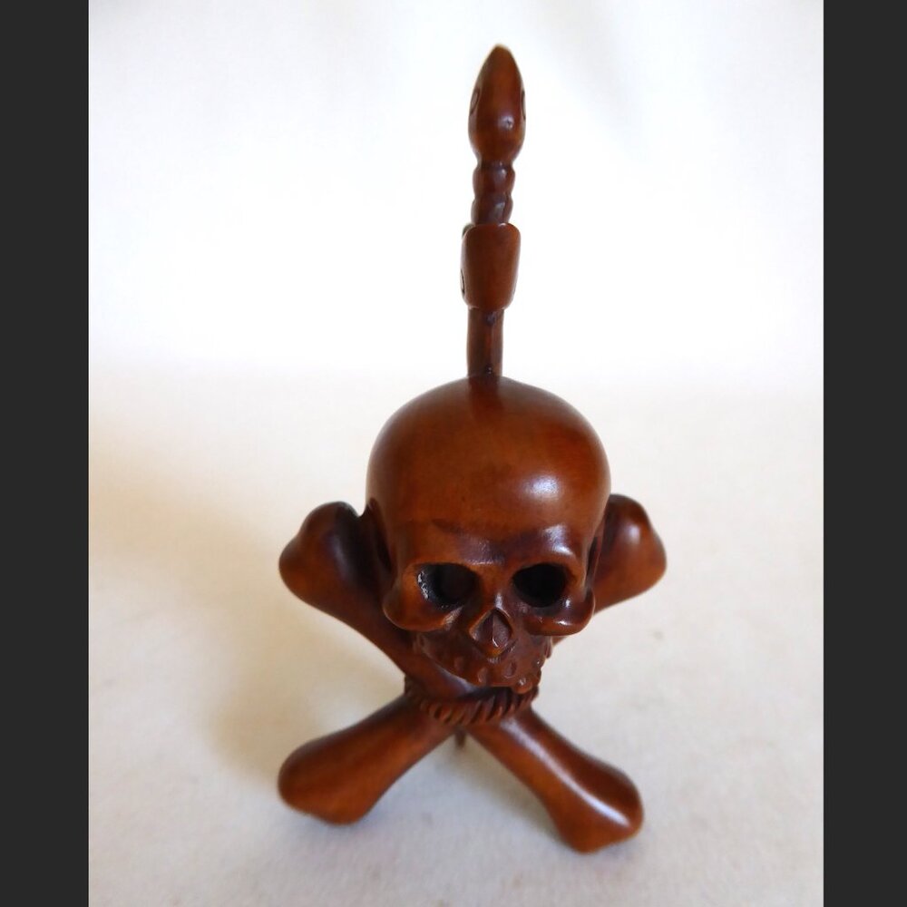 VINTAGE SIGNED JAPAN JAPANESE HAND CARVED WOOD NETSUKE SKULL SWORD